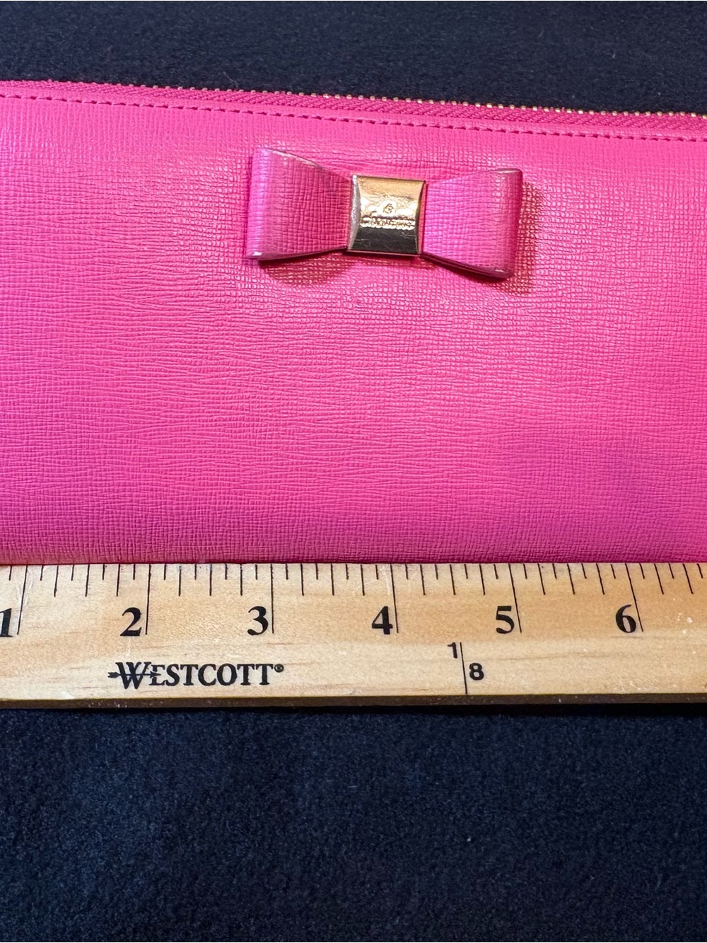 & chouette by Samantha Thavasa Pink Saffiano Leather Bow Zip-Around Long Wallet - Picture 10 of 12